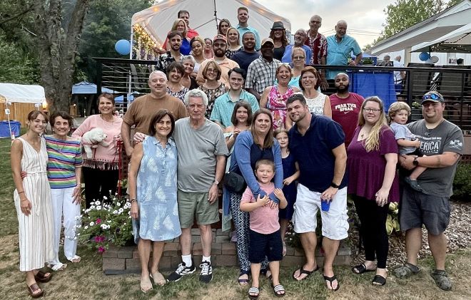 Panzano extended family August 2023.